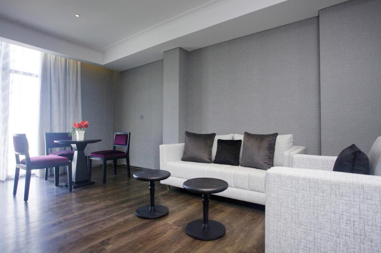Goodrich Suites, ARTOTEL Portfolio Jakarta Exterior foto