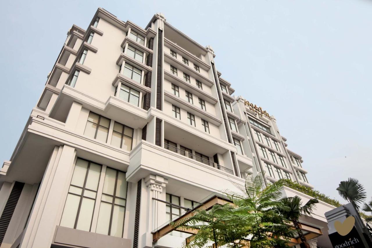 Goodrich Suites, ARTOTEL Portfolio Jakarta Exterior foto