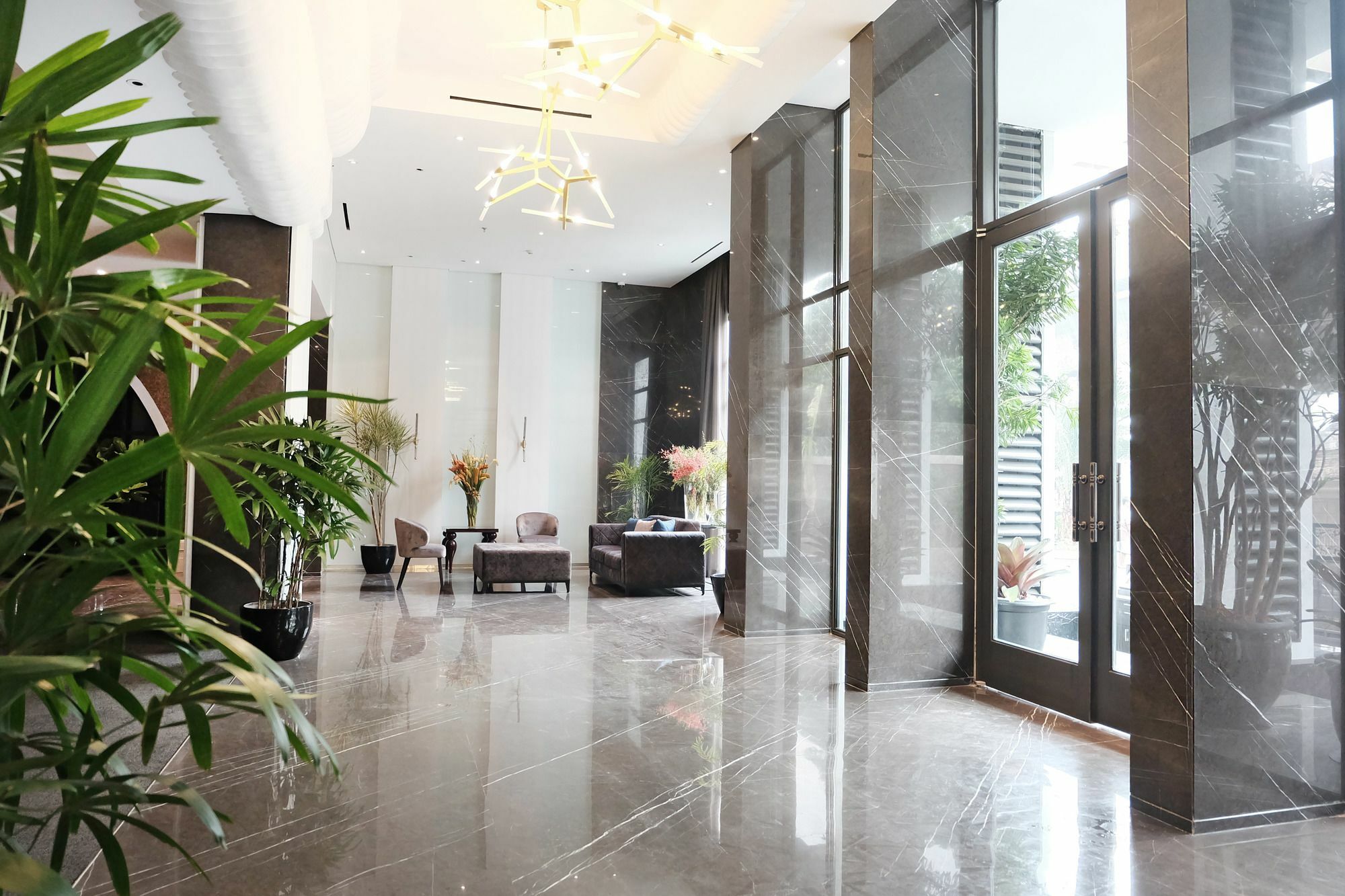 Goodrich Suites, ARTOTEL Portfolio Jakarta Exterior foto