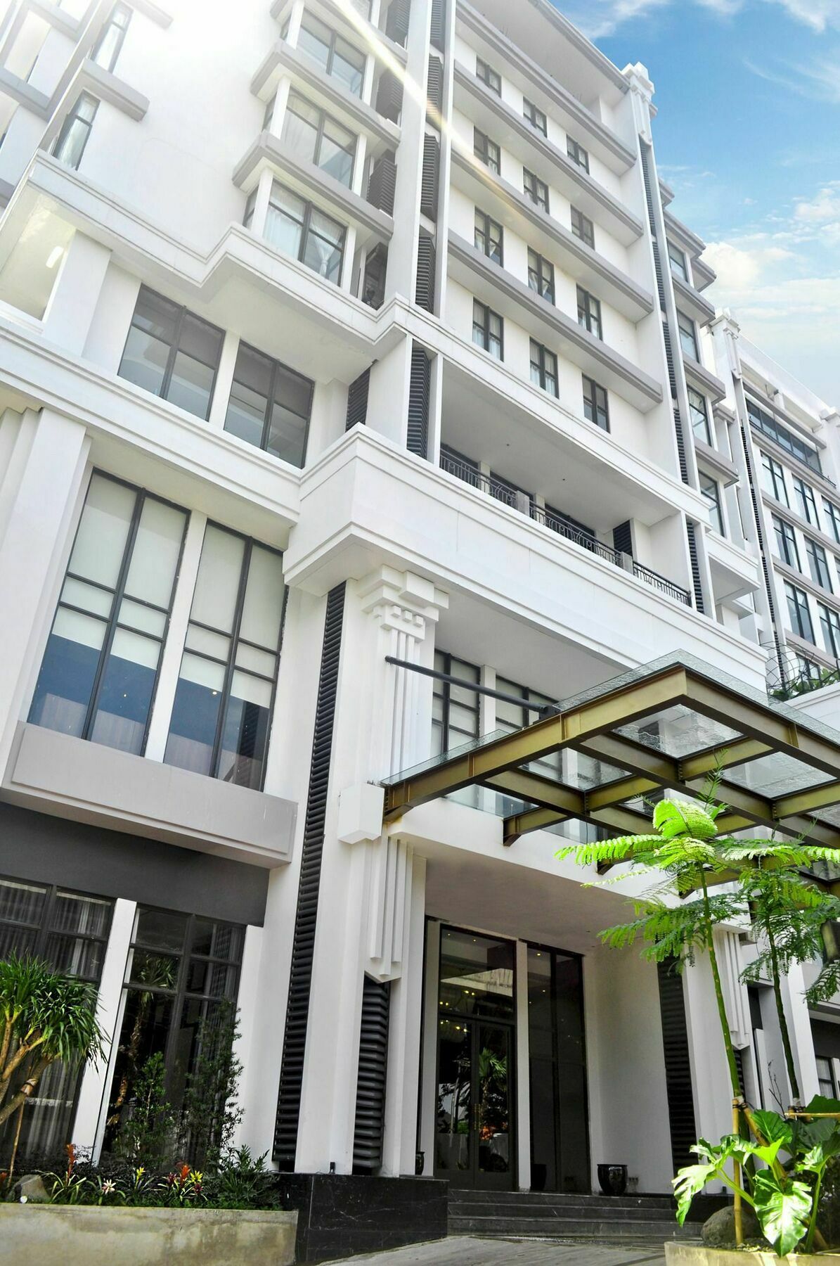 Goodrich Suites, ARTOTEL Portfolio Jakarta Exterior foto